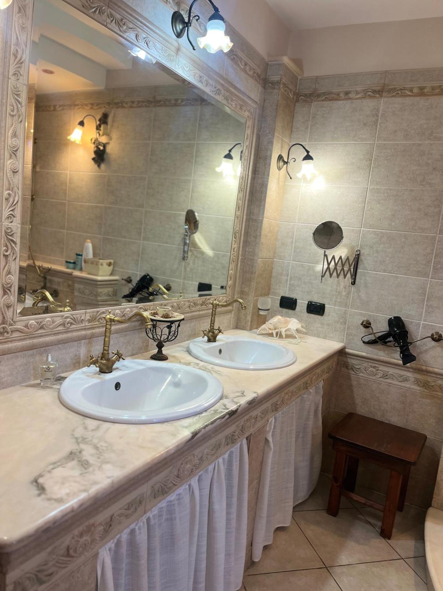 B&B Villa Regina Santa Domenica  Extérieur photo