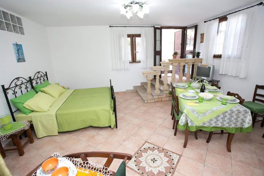 B&B Villa Regina Santa Domenica  Extérieur photo